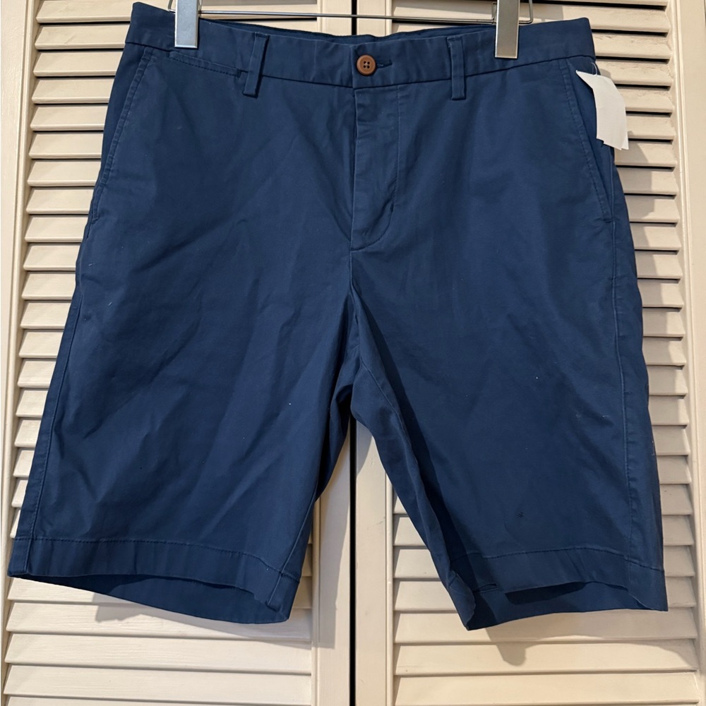 Tommy Bahama Navy Flat Front Shorts